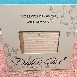 Hobby Lobby Gray Floral 'Daddy's Girl' Frame